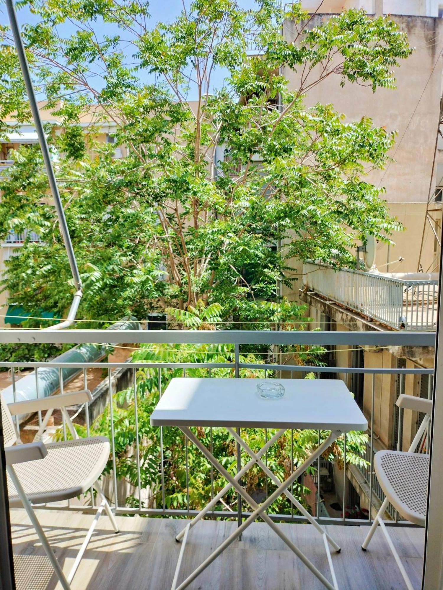 אתונה Koukaki Cozy Apartment 5 Minutes To Metro מראה חיצוני תמונה